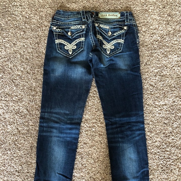 Rock Revival Jeans - Picture 4 of 4